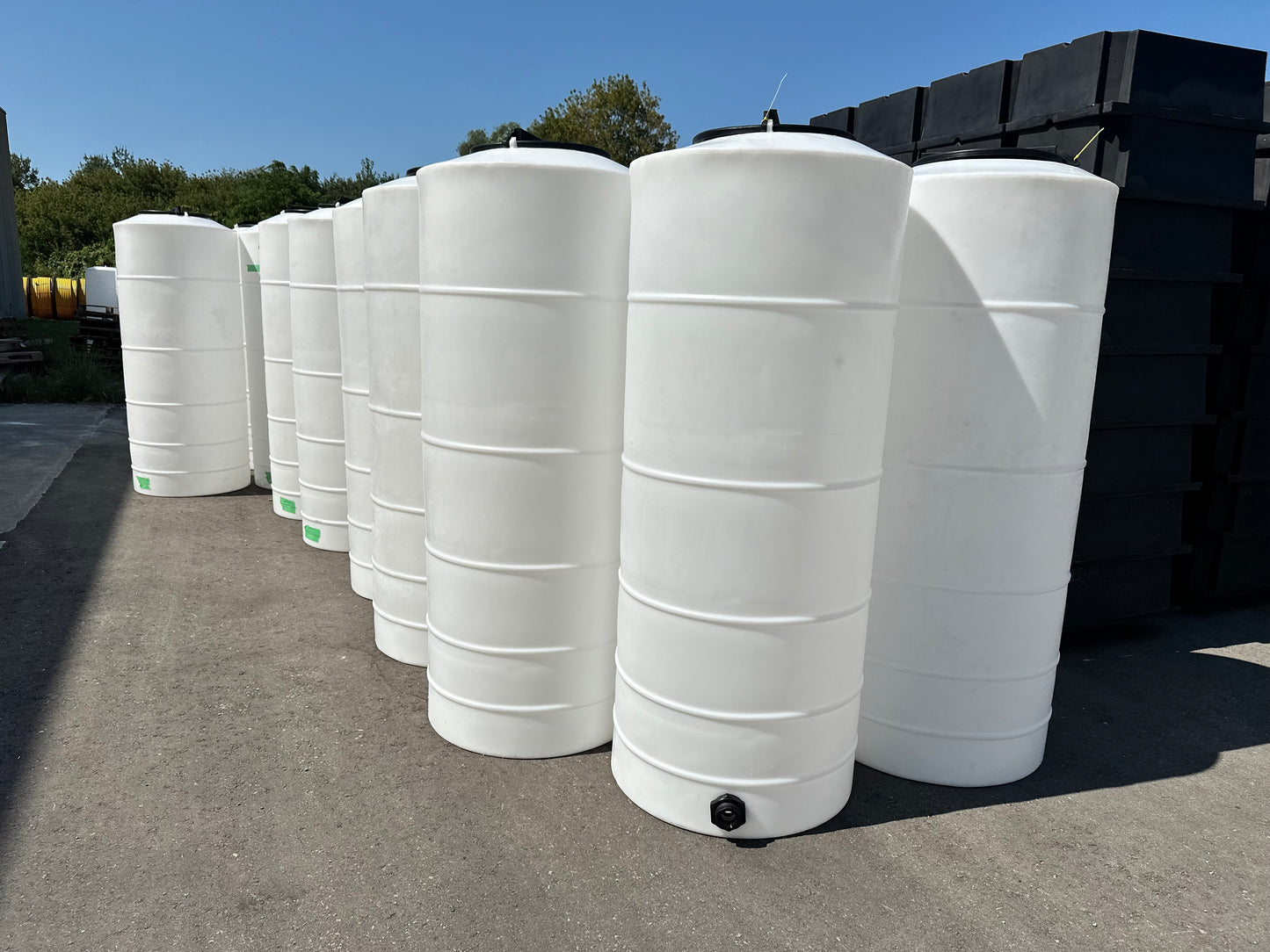 260 Gallon Water Storage Tank - Natural